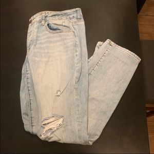 American Eagle Distressed Long “Boy Jean”